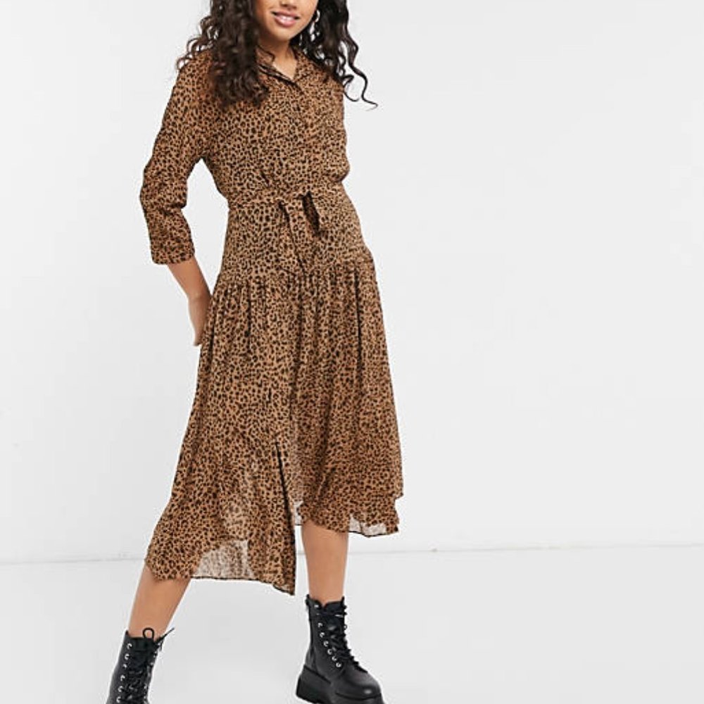 Style Cheat midi dress in leopard print